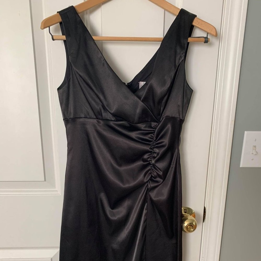 Betsy & Adam Black Satin Cocktail Dress sz 4